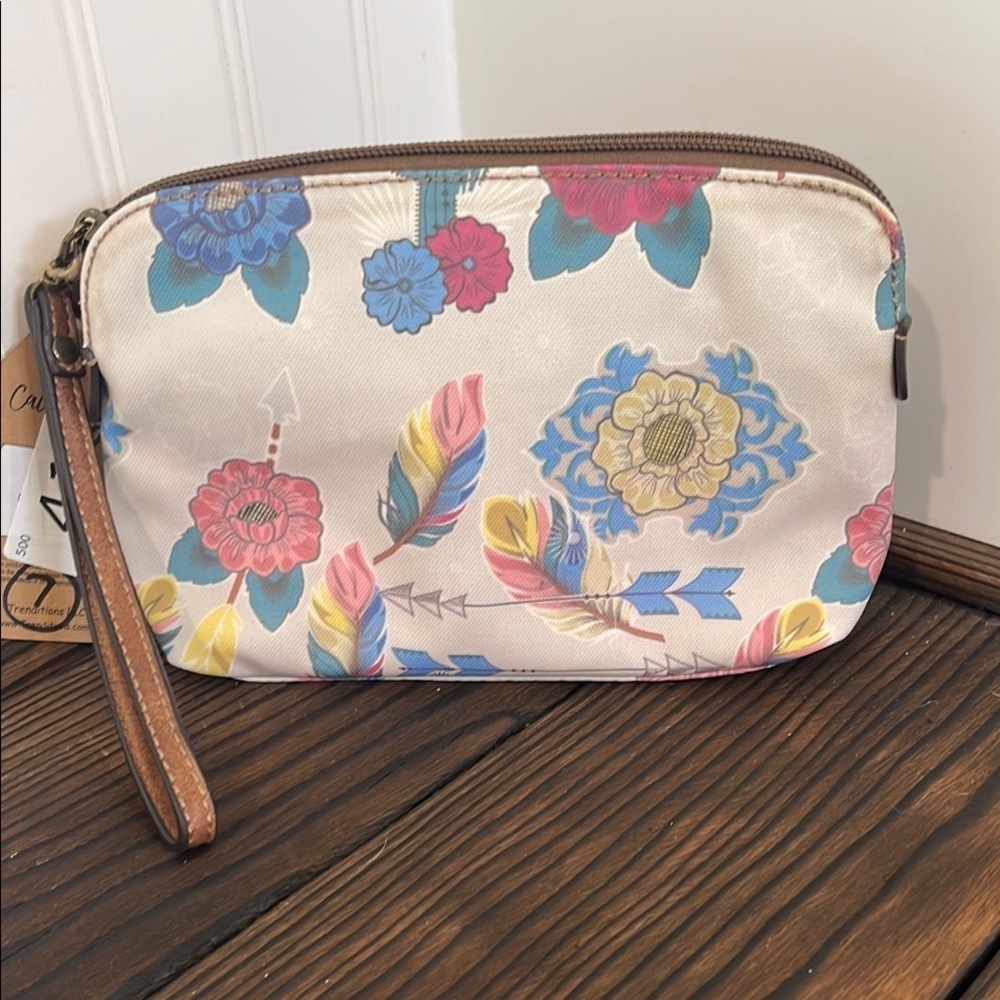 NWT Catchfly Floral and leopard Patterned Wristlet Clutch Essentials pouch